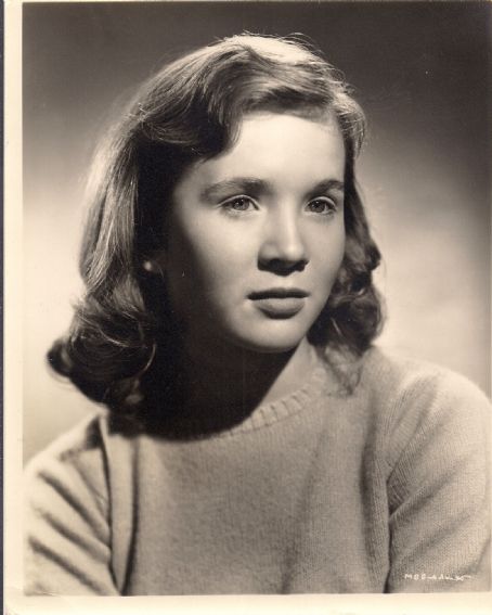 фото Конни Маршалл