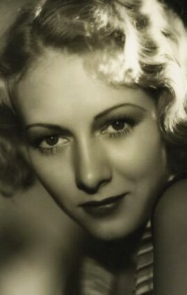 фото Карен Морли