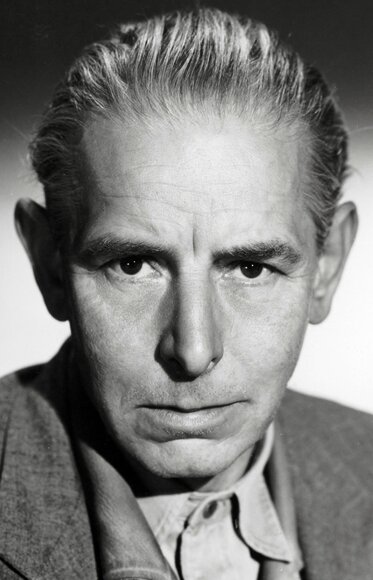 фото Артур Хол