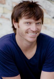 фото Дэнни Джеймс