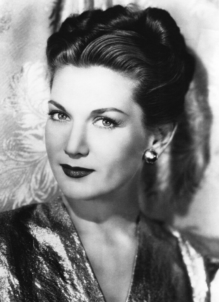 фото Луиз Олбриттон