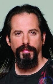 фото Джон Петруччи