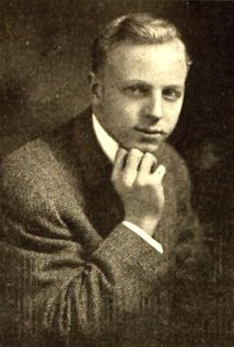 фото Глэдден Джеймс