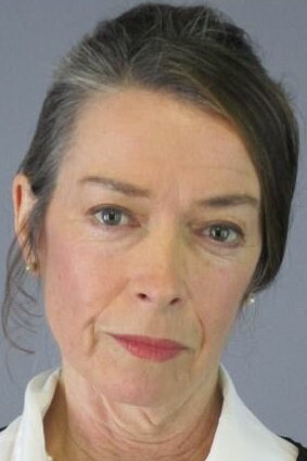 фото Эдриэнн Пирс