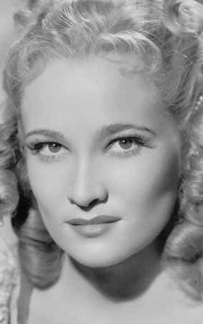 фото Констанс Даулинг