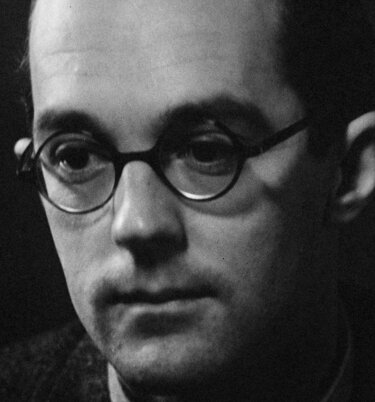 фото Бэзил Райт