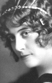 фото Грэйс Кунард