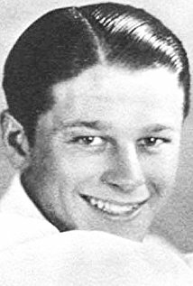 фото Милтон Холмс