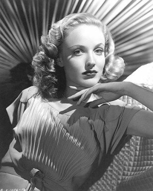 фото Джорджия Кэрролл