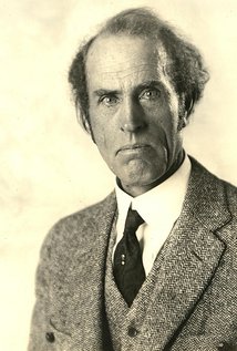 фото Нельсон Макдауэлл