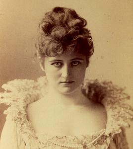 фото Зеффи Тилбури