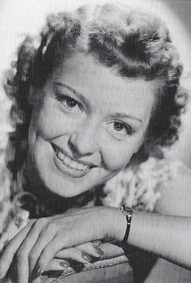 фото Харли Вуд