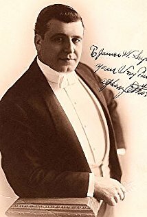 фото Альфонсе Этье