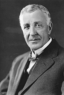 фото Винтер Холл