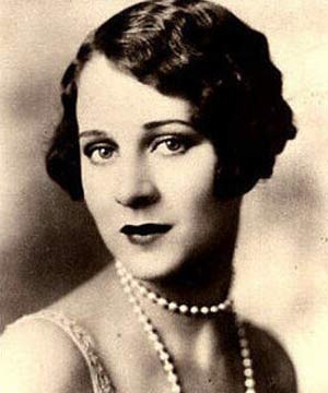 фото Хелен Костелло