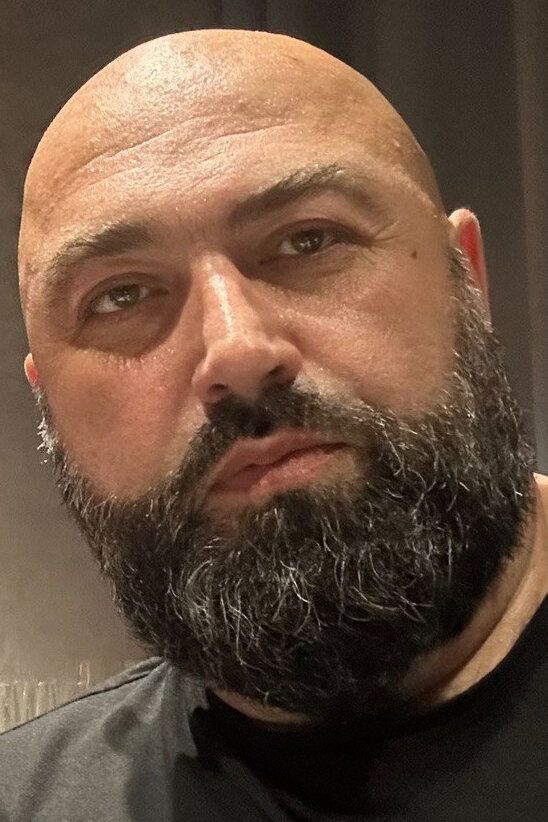 фото Ален Менуа