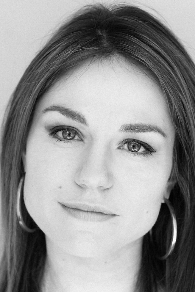 фото Эмили Декенн