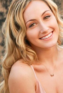 фото Анджела Халили