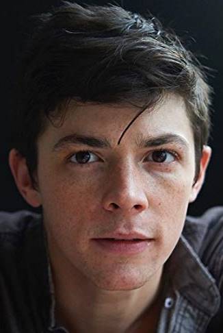 фото Адриан Энскоу