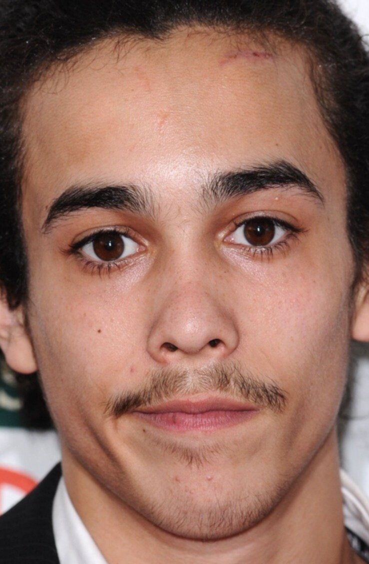 фото Саймон Ховард