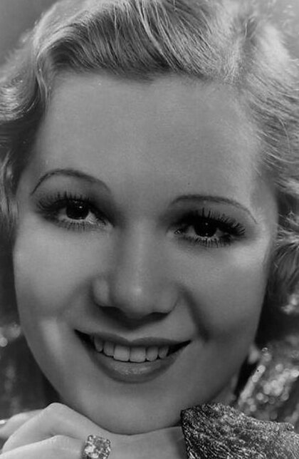 фото Вивьенн Сигал