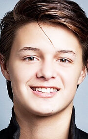 фото Нолан Сотилло