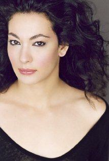 фото Louiza Zouzias