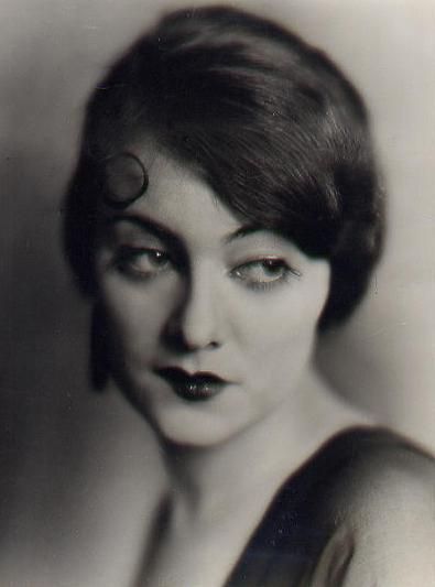 фото Ив Саузерн