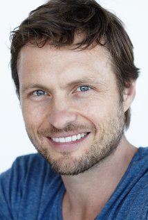 фото Лоуренс Брюэр