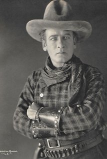 фото Том Санчи