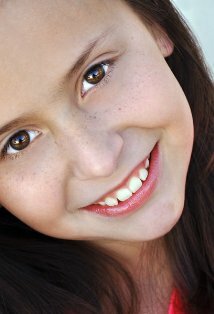 фото Шарлиз Диаз Де Леон