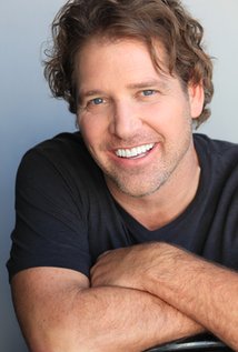 фото Эли Риверз