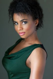 фото Кортни Райт