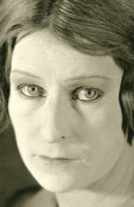 фото Нелли Блай Бэйкер