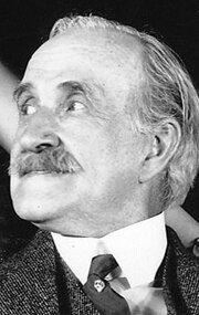 фото Теодор Робертс