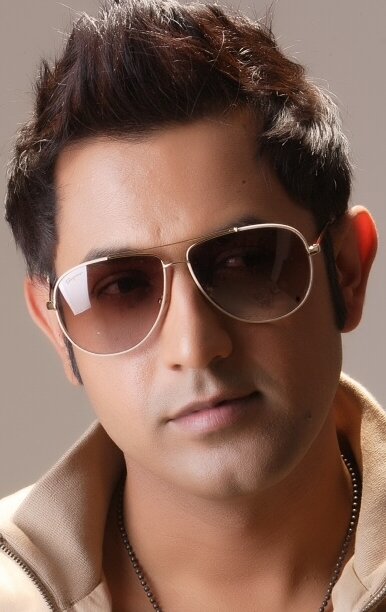 фото Гиппи Гревал