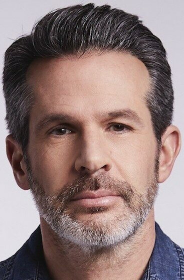 фото Саймон Кинберг