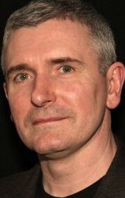 фото Майк Кэри