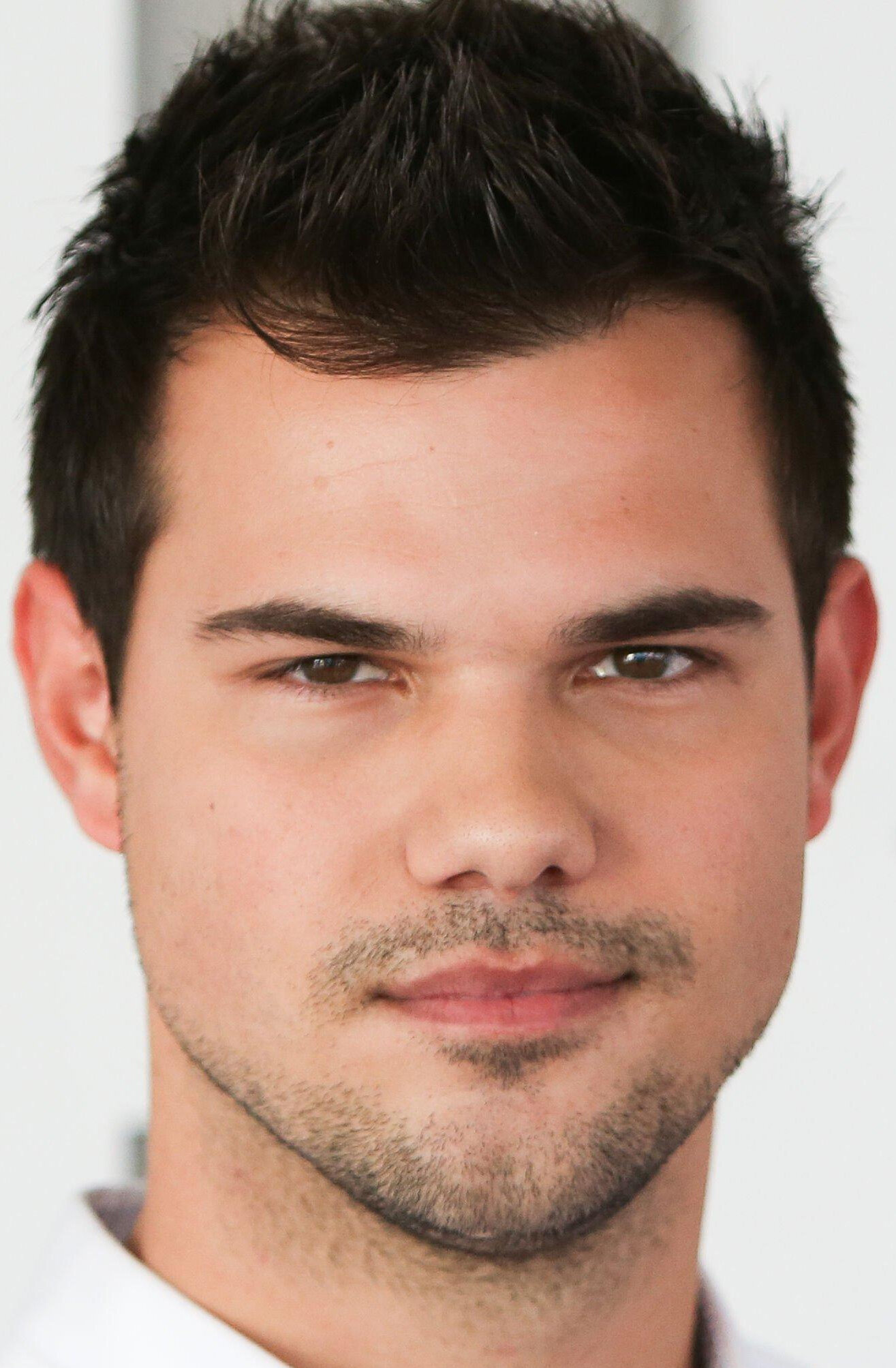 фото Тейлор Лотнер