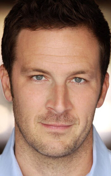 фото Брэйди Смит