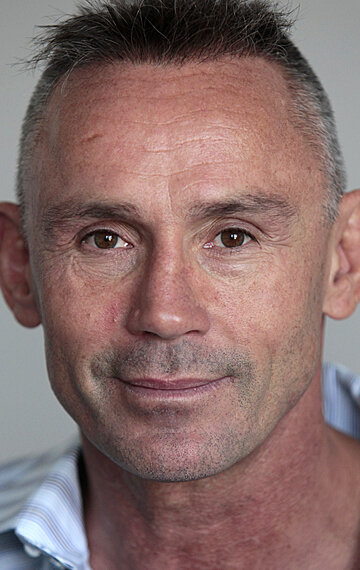 фото Оливье Грюнер