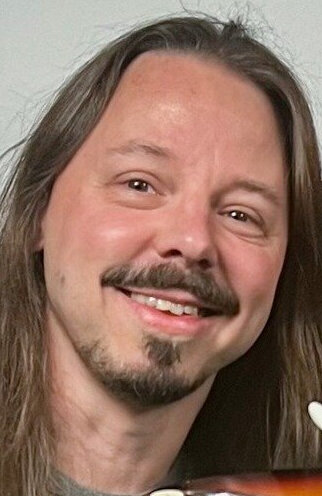 фото Туомас Вяльнёля