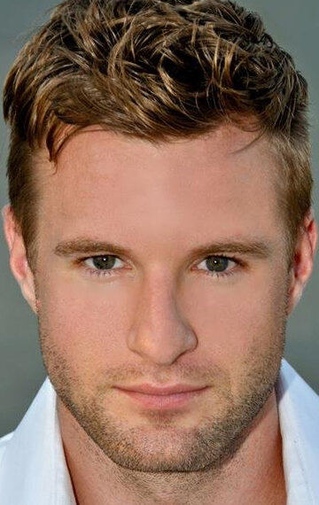 фото Крис Данн