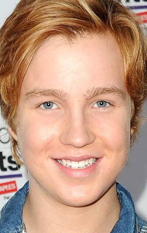 фото Лури Постон