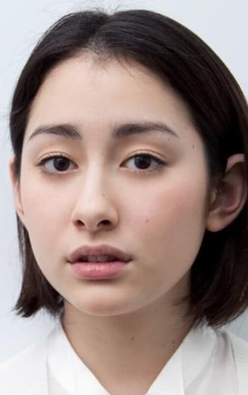 фото Акари Хаями