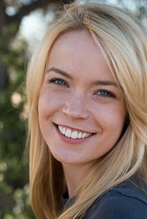 фото Энни Ньютон