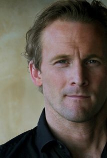 фото Джулиан Адамс