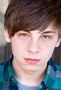 фото Пирс Колвелл