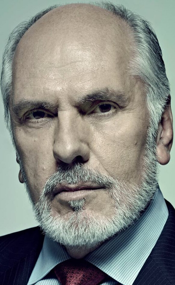 фото Майкл Кристофер