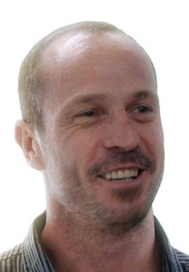 фото Грег Бакл